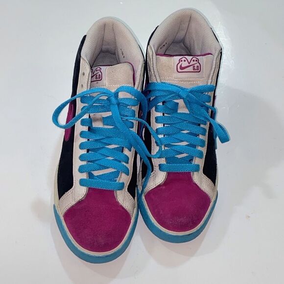 Nike Blazer Mid 6.0 High-Tops with Magenta and Teal Highlights Women Shoes z,8US - Picture 9 of 16